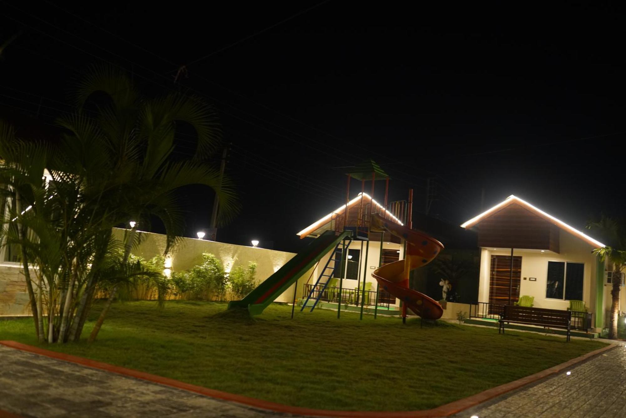 New Mouchak Hotel & Resorts Tajpur Eksteriør bilde